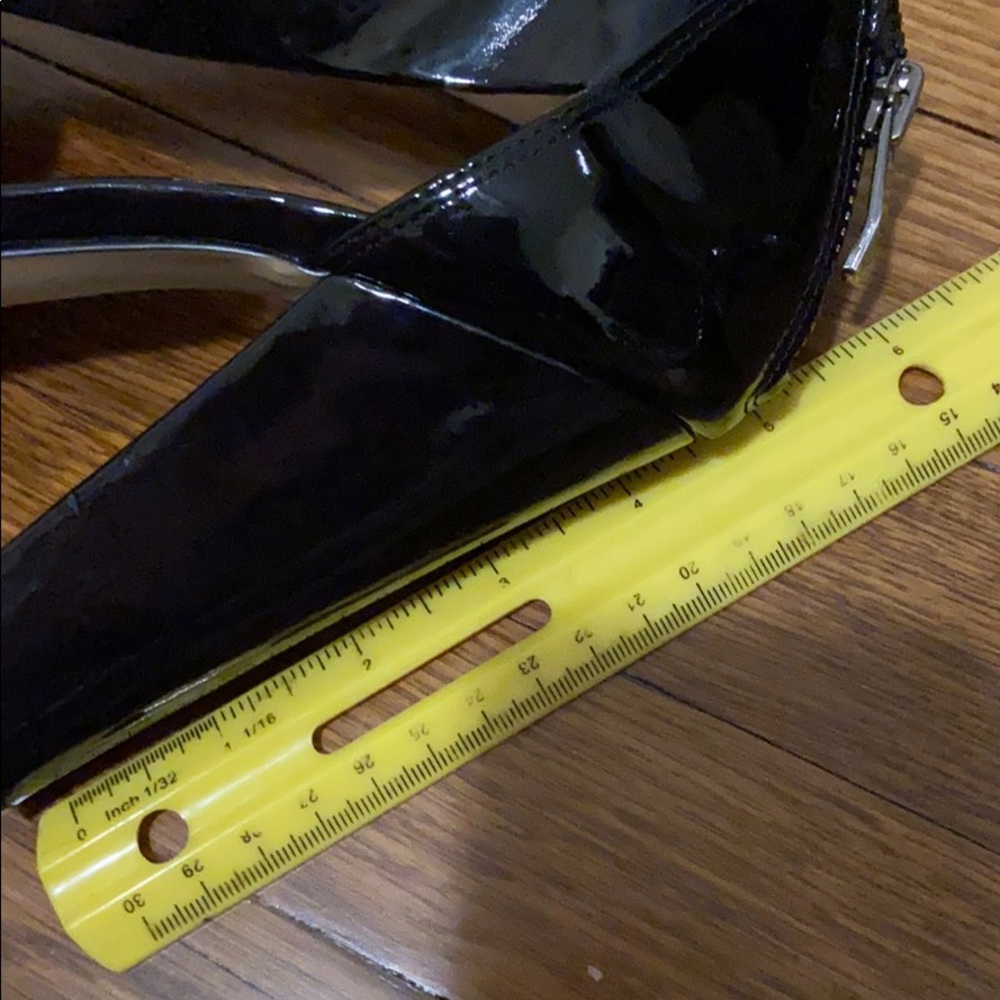 Sandal - Picture 6 of 7